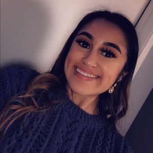 Meet your Posher, Samantha